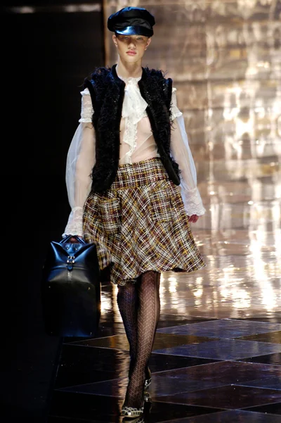 Look 24